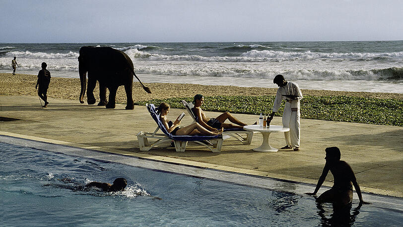 Diese Lesende fotografierte Steve McCurry 1995 auf Sri Lanka. Diese Lesende fotografierte Steve McCurry 1995 auf Sri Lanka.
