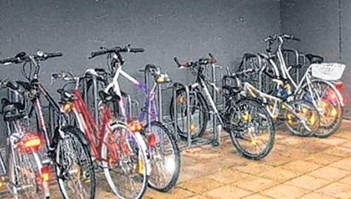 In diesem Hinterhof in der Ackermannstraße wurden die Kinder missbraucht. In diesem Hinterhof in der Ackermannstraße wurden die Kinder missbraucht.