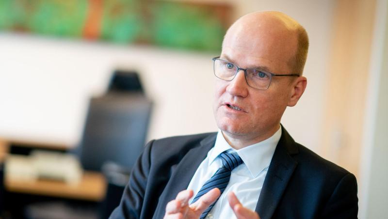Ralph Brinkhaus, Vorsitzender der Unions-Bundestagsfraktion, wünscht sich an der Spitze der CDU einen "Teamplayer, der auch anderen die Sonne gönnt". Ralph Brinkhaus, Vorsitzender der Unions-Bundestagsfraktion, wünscht sich an der Spitze der CDU einen "Teamplayer, der auch anderen die Sonne gönnt".