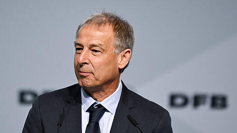 Bewies im Vorfeld der Heim-WM 2006 Kommunikationsgeschick bei der Torhüterfrage: Der damalige Bundestrainer Jürgen Klinsmann. Bewies im Vorfeld der Heim-WM 2006 Kommunikationsgeschick bei der Torhüterfrage: Der damalige Bundestrainer Jürgen Klinsmann.