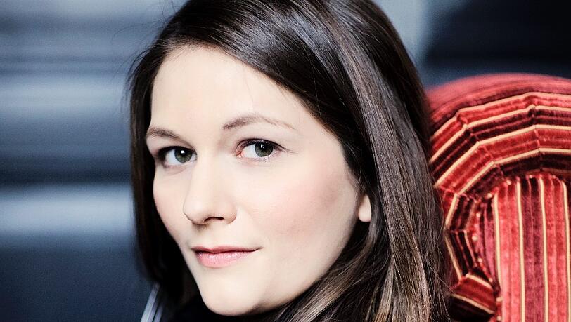 Lena Neudauer kommt mit den Münchner Symphonikern ins Prinzregententheater. Lena Neudauer kommt mit den Münchner Symphonikern ins Prinzregententheater.
