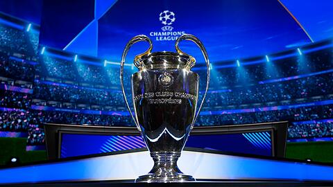 Um diesen Pokal geht es in der Champions League. Um diesen Pokal geht es in der Champions League.