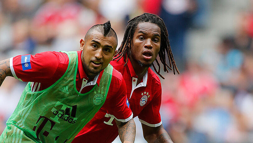 Arturo Vidal (l.) steht nicht im Kader, Renato Sanches ist als Ersatzspieler vorgesehen. Arturo Vidal (l.) steht nicht im Kader, Renato Sanches ist als Ersatzspieler vorgesehen.