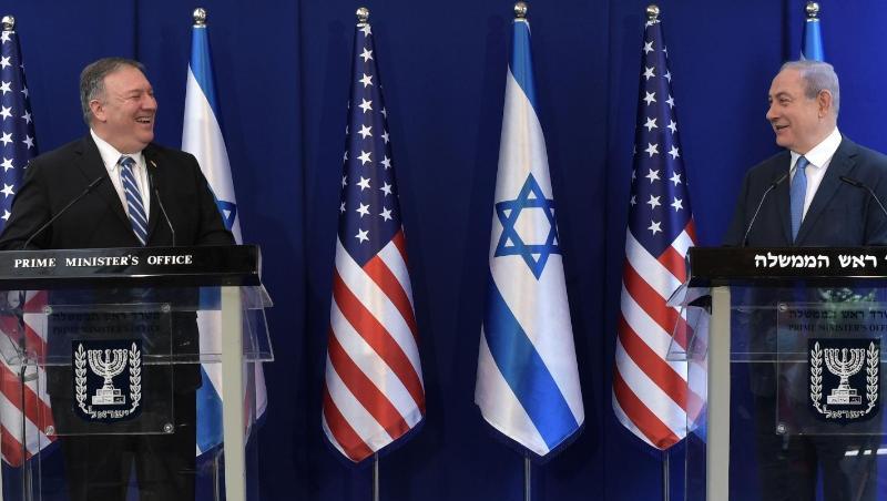 US-Außenminister Mike Pompeo (l.) und Israels Ministerpräsident Benjamin Netanjahu während einer gemeinsamen Pressekonferenz. US-Außenminister Mike Pompeo (l.) und Israels Ministerpräsident Benjamin Netanjahu während einer gemeinsamen Pressekonferenz.