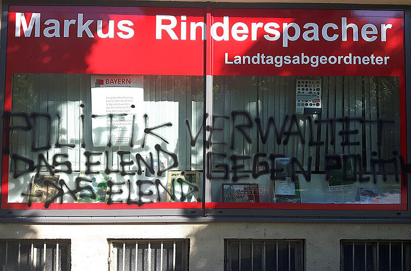 Die Schmierereien wurden inzwischen wieder entfernt.