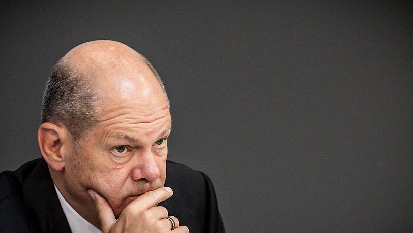 Bundeskanzler Olaf Scholz findet, seine Koalition habe gute Arbeit geleistet im vergangenen Jahr. Bundeskanzler Olaf Scholz findet, seine Koalition habe gute Arbeit geleistet im vergangenen Jahr.