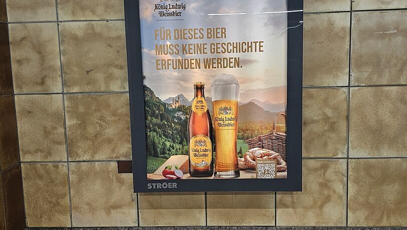Wie hier am Heimeranplatz hängen überall in München Plakate der Kaltenberger Schloßbrauerei. Ob's eine Anspielung ist, und wenn ja, worauf? Wie hier am Heimeranplatz hängen überall in München Plakate der Kaltenberger Schloßbrauerei. Ob's eine Anspielung ist, und wenn ja, worauf?