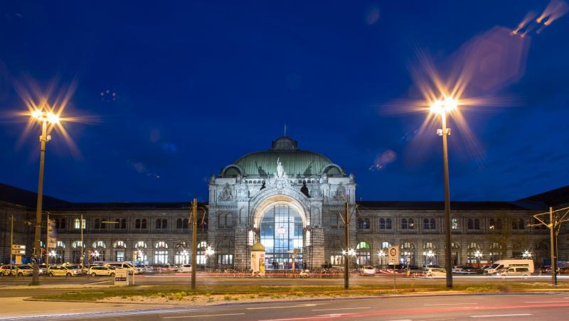 Blick auf den Nürnberger Hauptbahnhof. Foto: Daniel Karmann/dpa/Archivbild Blick auf den Nürnberger Hauptbahnhof. Foto: Daniel Karmann/dpa/Archivbild