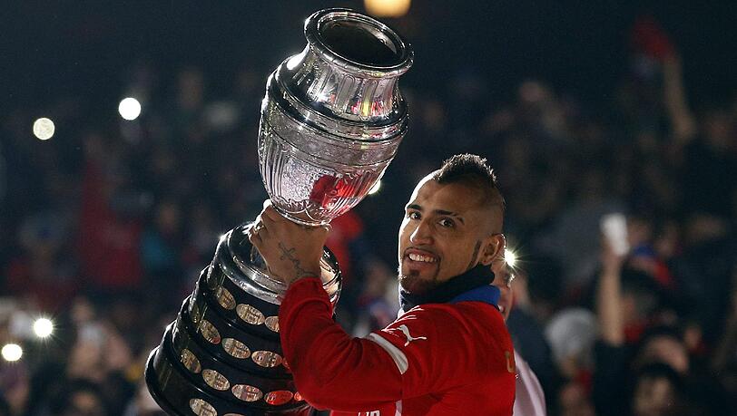 Zwischen Titeln und Skandalen. Sein größter Erfolg war zweifelsohne der Gewinn der Copa América mit Chile 2015 Zwischen Titeln und Skandalen. Sein größter Erfolg war zweifelsohne der Gewinn der Copa América mit Chile 2015