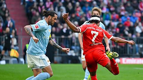 Serge Gnabry beim Torschuss. Serge Gnabry beim Torschuss.
