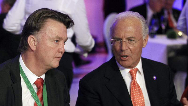 Deutliche Worte findet Franz Beckenbauer für Louis van Gaal. Deutliche Worte findet Franz Beckenbauer für Louis van Gaal.