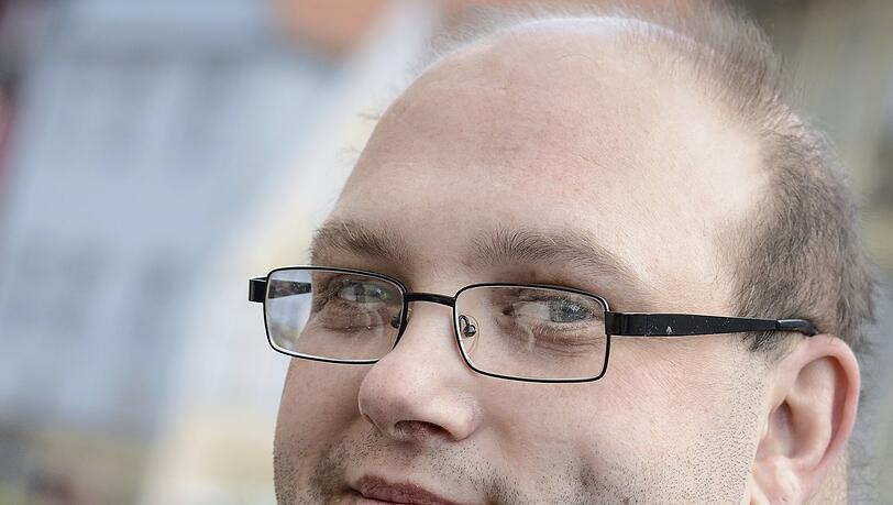 2004 wurde Ulvi K. in einem Indizienprozess wegen Mordes an der seit 2001 verschwundenen Peggy verurteilt. Das Wiederaufnahmeverfahren beginnt am 10. April. 2004 wurde Ulvi K. in einem Indizienprozess wegen Mordes an der seit 2001 verschwundenen Peggy verurteilt. Das Wiederaufnahmeverfahren beginnt am 10. April.