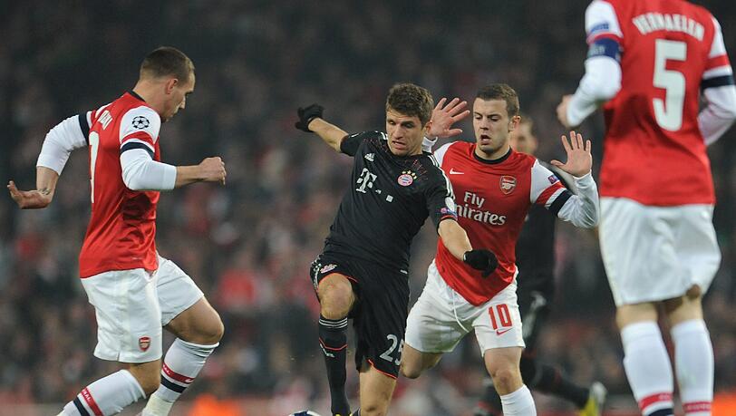 FC ARSENAL: Da dürften die Bayern gemischte Gefühle haben. Im Achtelfinale der Vorsaison kam man weiter, spielte jedoch beim 0:2 im Rückspiel mit dem Feuer, das 3:1 von London reichte gerade so. FC ARSENAL: Da dürften die Bayern gemischte Gefühle haben. Im Achtelfinale der Vorsaison kam man weiter, spielte jedoch beim 0:2 im Rückspiel mit dem Feuer, das 3:1 von London reichte gerade so.