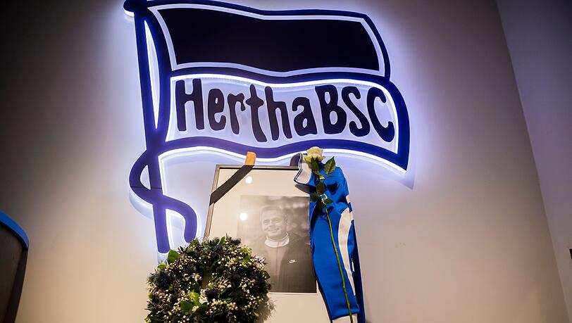 Hertha-Präsident Kay Bernstein war im Alter von 43 Jahren überraschend gestorben. Hertha-Präsident Kay Bernstein war im Alter von 43 Jahren überraschend gestorben.