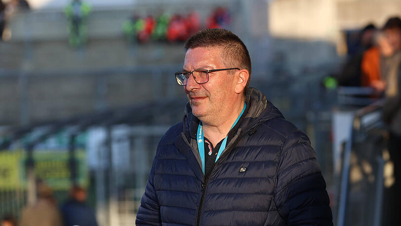 Der Aufsichtsrat des TSV 1860 um Boss Saki Stimoniaris könnte schon bald eine Etaterhöhung durchwinken. Der Aufsichtsrat des TSV 1860 um Boss Saki Stimoniaris könnte schon bald eine Etaterhöhung durchwinken.