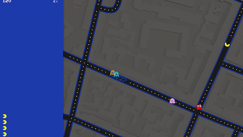 Pac-Man in der Münchner Maxvorstadt: Google macht's mit diesem April-Gimmick möglich.