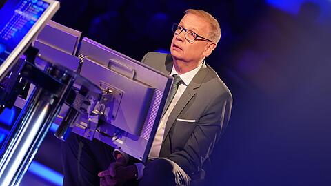 Ein Käse, der nicht nach seinem Ursprungsort benannt ist? Dieser wird bei "Wer wird Millionär?" gesucht. Ein Käse, der nicht nach seinem Ursprungsort benannt ist? Dieser wird bei "Wer wird Millionär?" gesucht.
