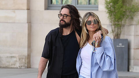 Bei Tom Kaulitz und Heidi Klum kam es zu einem Vorfall. Ein Autoschaden ist das Resultat. Bei Tom Kaulitz und Heidi Klum kam es zu einem Vorfall. Ein Autoschaden ist das Resultat.