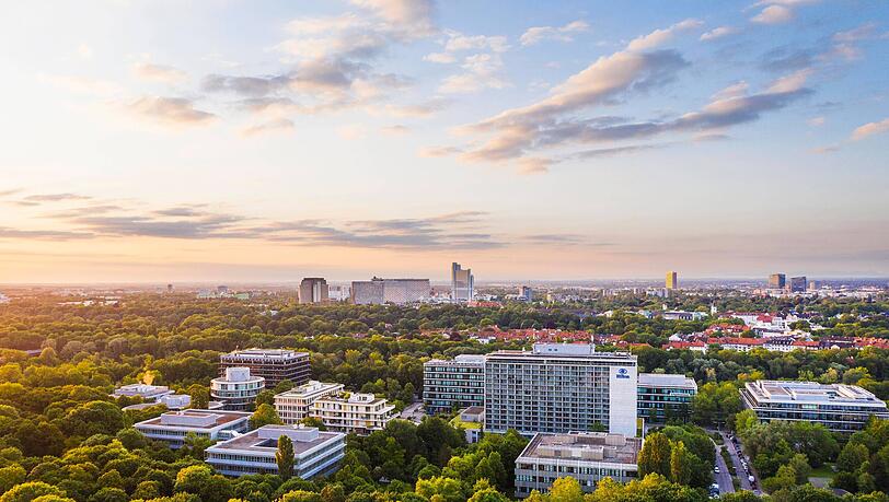 Bogenhausen in München. Bogenhausen in München.