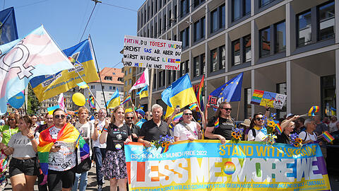Oberbürgermeister Dieter Reiter mittendrin beim CSD. Oberbürgermeister Dieter Reiter mittendrin beim CSD.