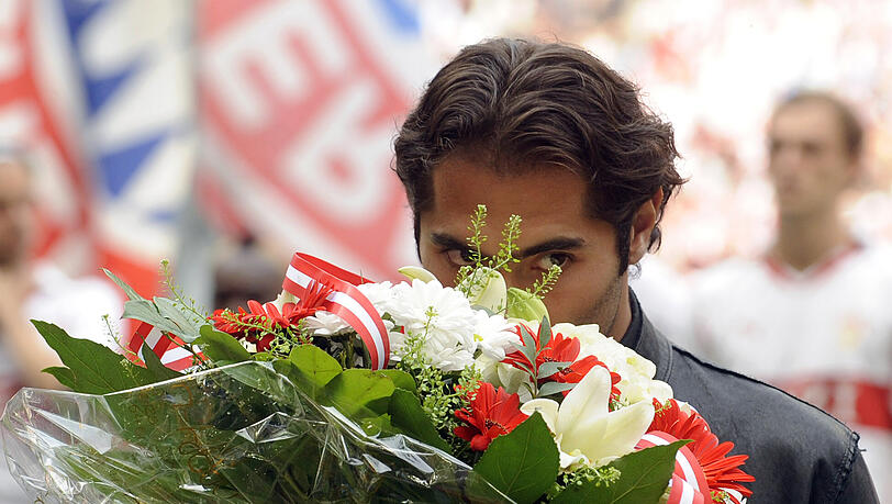 Hamit Altintop verlässt nach vier Jahren den FC Bayern. Hamit Altintop verlässt nach vier Jahren den FC Bayern.
