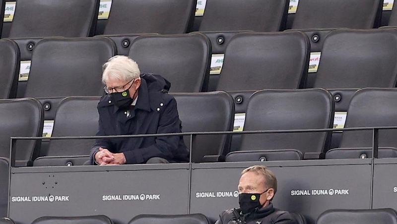 Borussia Dortmunds Präsident Reinhard Rauball (l) und Geschäftsführer Hans-Joachim Watzke. Foto: Lars Baron/Getty Images Europe/Pool/dpa/Archivbild Borussia Dortmunds Präsident Reinhard Rauball (l) und Geschäftsführer Hans-Joachim Watzke. Foto: Lars Baron/Getty Images Europe/Pool/dpa/Archivbild