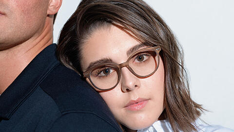 Nachhaltigkeit sieht gut aus: Die Bügel aus dem Naturprodukt lassen sich an die Kopfform des Trägers anpassen und bieten Komfort. Nachhaltigkeit sieht gut aus: Die Bügel aus dem Naturprodukt lassen sich an die Kopfform des Trägers anpassen und bieten Komfort.