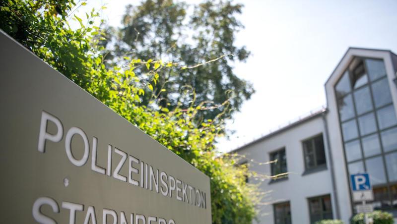 EIn Schild weist auf die Polizeiinspektion Starnberg hin. Foto: Sina Schuldt/Archivbild EIn Schild weist auf die Polizeiinspektion Starnberg hin. Foto: Sina Schuldt/Archivbild