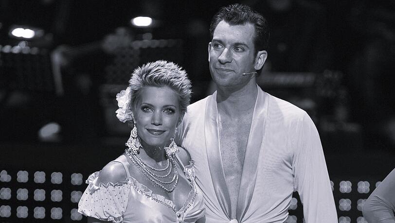 Sylvie Meis trat 2010 bei "Let's Dance" mit Christian Bärens an. Jetzt ist der Profi-Tänzer überraschend gestorben. Sylvie Meis trat 2010 bei "Let's Dance" mit Christian Bärens an. Jetzt ist der Profi-Tänzer überraschend gestorben.
