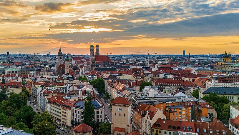 Die Grundsteuer-Reform des Freistaats hat für alle Münchner Folgen. Die Grundsteuer-Reform des Freistaats hat für alle Münchner Folgen.