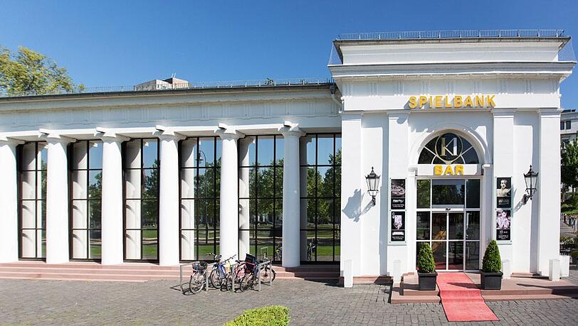 Das P1 gibt’s in München, das K1 von Kufflers in der Spielbank. Das P1 gibt’s in München, das K1 von Kufflers in der Spielbank.