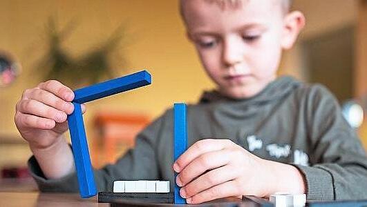 "Je früher wir Kinder fördern, desto größer sind die Erfolge", meint etwa die CDU. "Je früher wir Kinder fördern, desto größer sind die Erfolge", meint etwa die CDU.