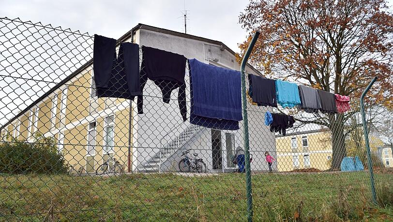 In sogenannten Ankerzentren werden Asylbewerber untergebracht, deren Anträge abgelehnt wurden. In sogenannten Ankerzentren werden Asylbewerber untergebracht, deren Anträge abgelehnt wurden.