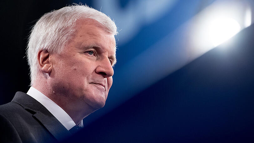 Horst Seehofer findet: Populismus darf kein Politikersatz sein Horst Seehofer findet: Populismus darf kein Politikersatz sein