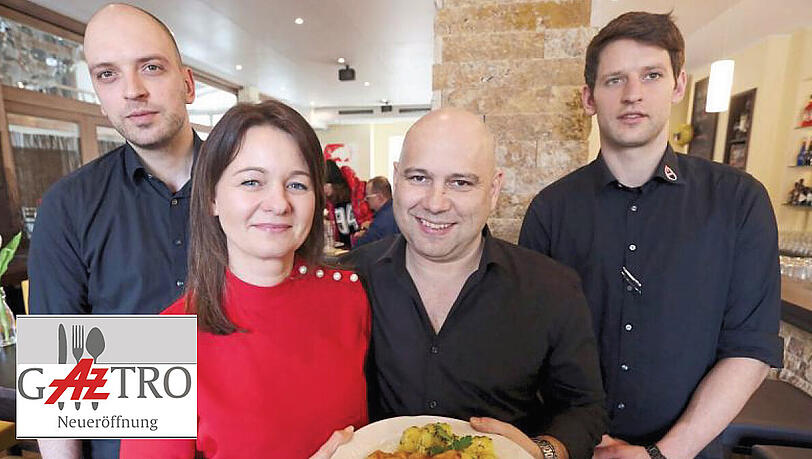 An Guadn: Christian Wawacek, Martina und Wolfgang Maierhofer mit Schnitzel und Markus Wawacek. An Guadn: Christian Wawacek, Martina und Wolfgang Maierhofer mit Schnitzel und Markus Wawacek.