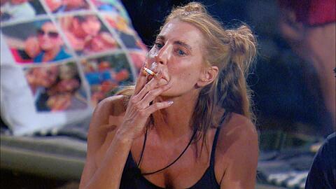 Giulia Siegel eckt im Sommer-Dschungelcamp an. Eine bestimmte Mitcamperin lässt an der DJane kein gutes Haar. Giulia Siegel eckt im Sommer-Dschungelcamp an. Eine bestimmte Mitcamperin lässt an der DJane kein gutes Haar.