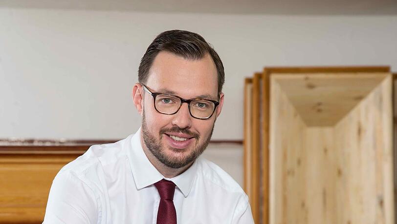 Bestatter Karl Albert Denk. Bestatter Karl Albert Denk.