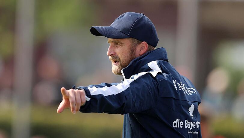 Trainer des TSV 1860: Daniel Bierofka. Trainer des TSV 1860: Daniel Bierofka.