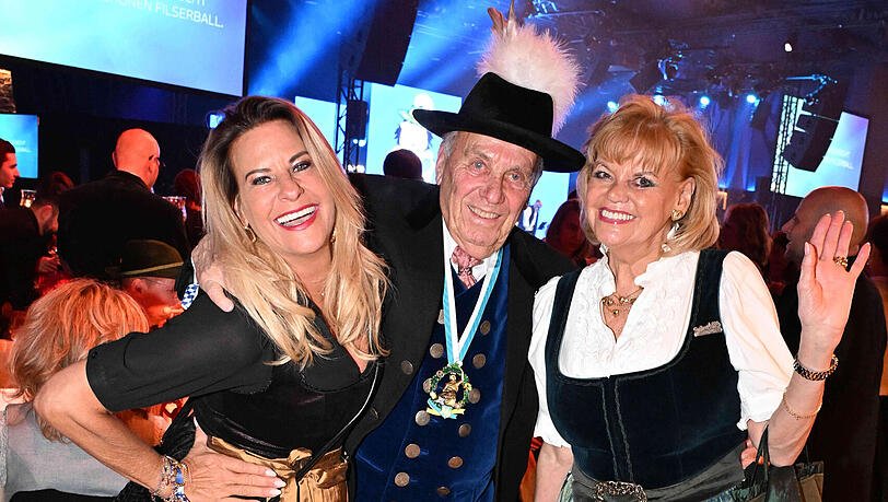 Silja Steinber mit Günter und Margot Steinberg. Silja Steinber mit Günter und Margot Steinberg.
