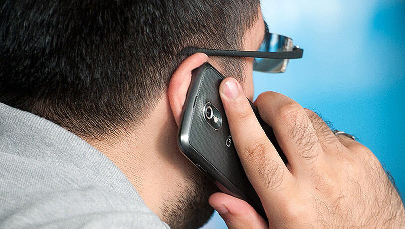 Jederzeit erreichbar? Das Handy ist heutzutage für viele Menschen zugleich so etwas wie das mobile Büro. Jederzeit erreichbar? Das Handy ist heutzutage für viele Menschen zugleich so etwas wie das mobile Büro.