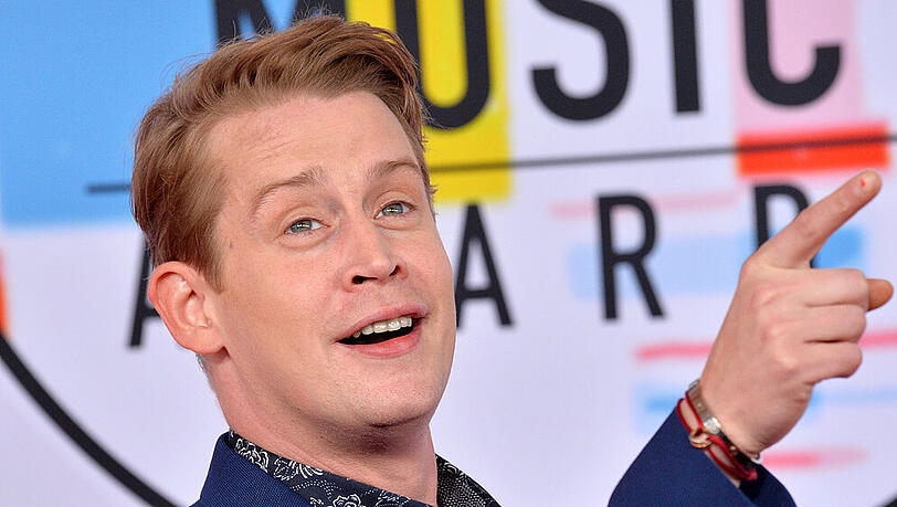 Auch mit seinen 38 Jahren wirkt Macaulay Culkin noch sehr jugendlich - sofern er nicht gerade für Instagram posiert... Auch mit seinen 38 Jahren wirkt Macaulay Culkin noch sehr jugendlich - sofern er nicht gerade für Instagram posiert...