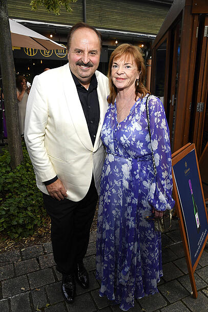 Johann und Silvia Lafer bei der Eroeffnung der Bayreuther Festspiele am 25.07.2025 im Festspielhaus in Bayreuth. Johann und Silvia Lafer bei der Eroeffnung der Bayreuther Festspiele am 25.07.2025 im Festspielhaus in Bayreuth.