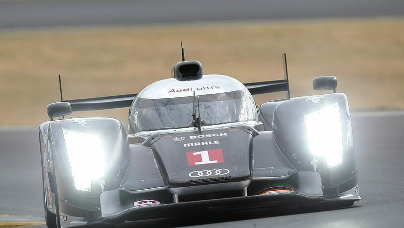 Startet in Le Mans von der Pole-Position: Romain Dumas in seinem AUdie R18. Startet in Le Mans von der Pole-Position: Romain Dumas in seinem AUdie R18.