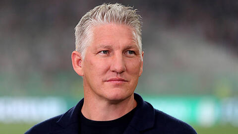 "Selbst ein 1:1 wäre gut für den FC Bayern": sagt Bastian Schweinsteiger in der AZ. "Selbst ein 1:1 wäre gut für den FC Bayern": sagt Bastian Schweinsteiger in der AZ.