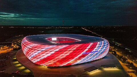 "Nachhaltigkeit als Querschnittsfunktion über den ganzen Verein hinweg": Der FC Bayern will seine Allianz Arena als Werbefläche für den Umweltschutz nutzen. "Nachhaltigkeit als Querschnittsfunktion über den ganzen Verein hinweg": Der FC Bayern will seine Allianz Arena als Werbefläche für den Umweltschutz nutzen.
