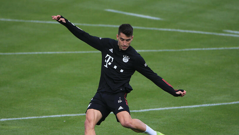 Neuzugang des FC Bayern: Mittelfeldspieler Marc Roca. Neuzugang des FC Bayern: Mittelfeldspieler Marc Roca.