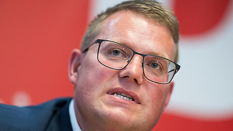Wünscht sich bei der nächsten Landtagswahl ein zweistelliges Ergebnis für seine SPD: Fraktions-Chef Holger Grießhammer. Wünscht sich bei der nächsten Landtagswahl ein zweistelliges Ergebnis für seine SPD: Fraktions-Chef Holger Grießhammer.