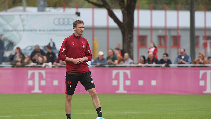 Julian Nagelsmann am Dienstag im Bayern-Training. Julian Nagelsmann am Dienstag im Bayern-Training.